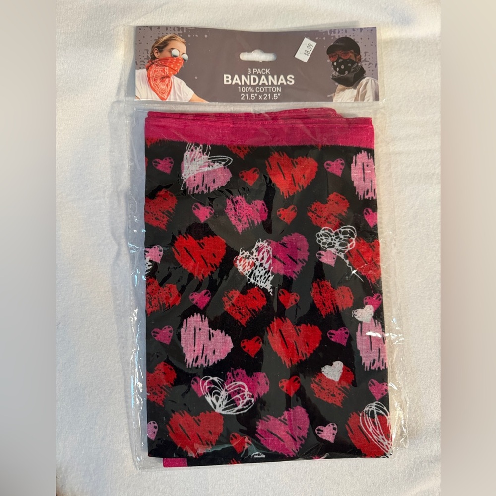 Brand new 3pk Paisley heart bandanas (#99)